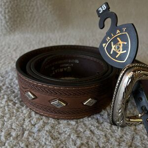 Ariat Concho Belt Mens 38 Brown Leather Tooled Cowboy Rodeo Western Ranch Farm